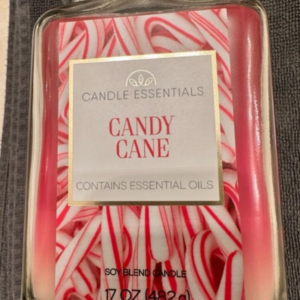 Candle Essentials Candy Cane Jar Candle LARGE SQUARE 17oz JAR ESSENTIAL OILS! - Picture 2 of 5
